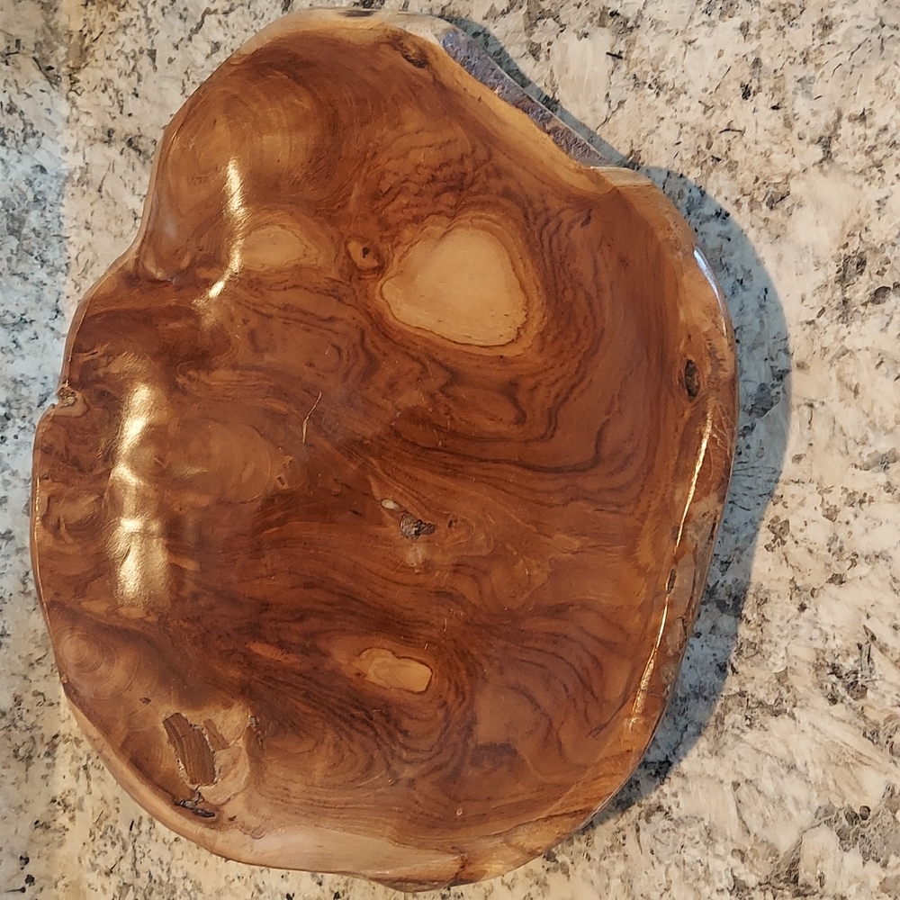 Wood bowl